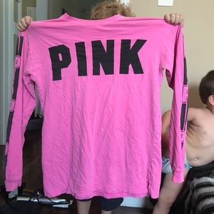 Vs pink shirt